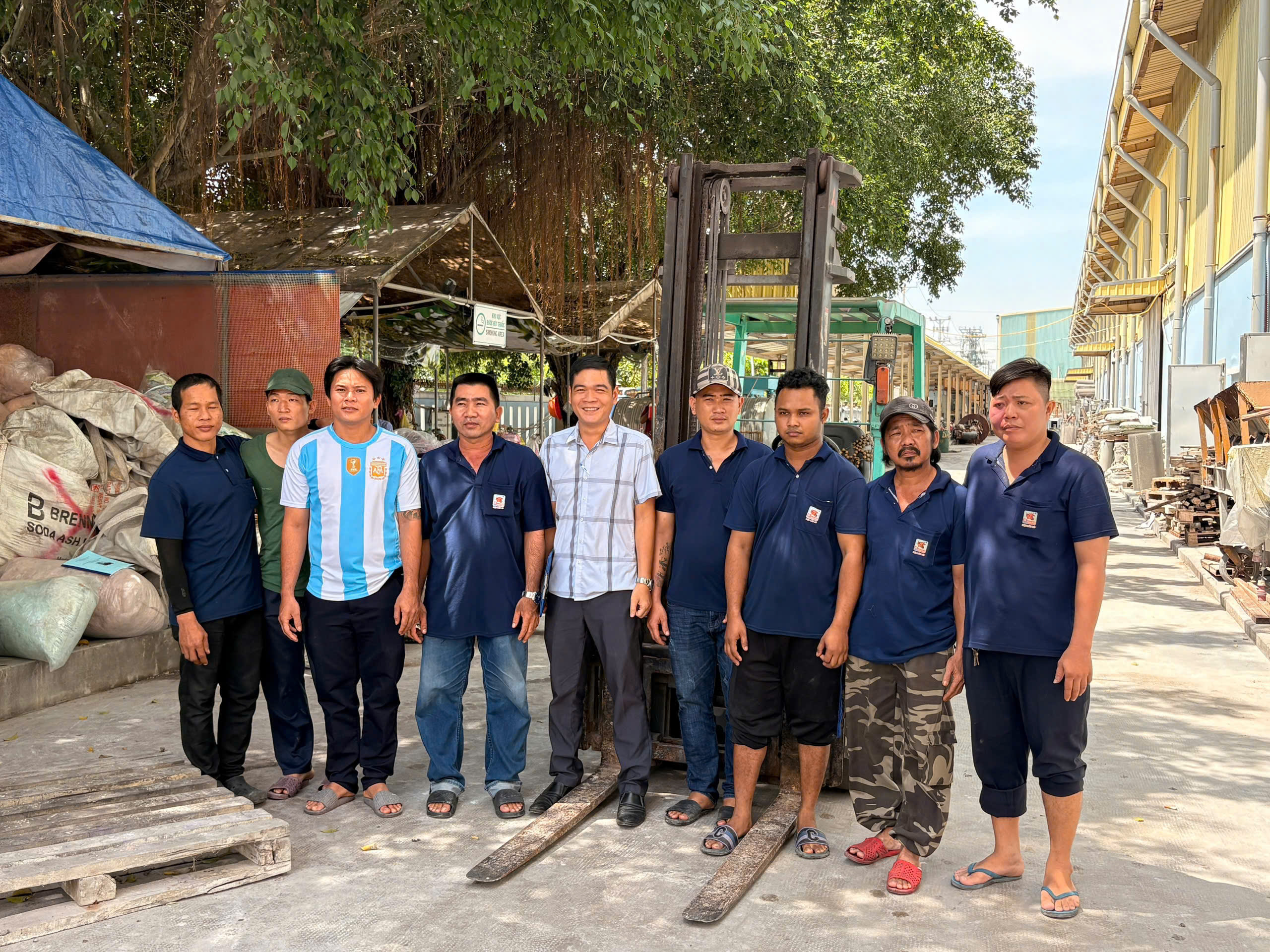 THI CHỨNG CHỈ BẰNG LÁI XE NÂNG HÀNG – BẬC 2
